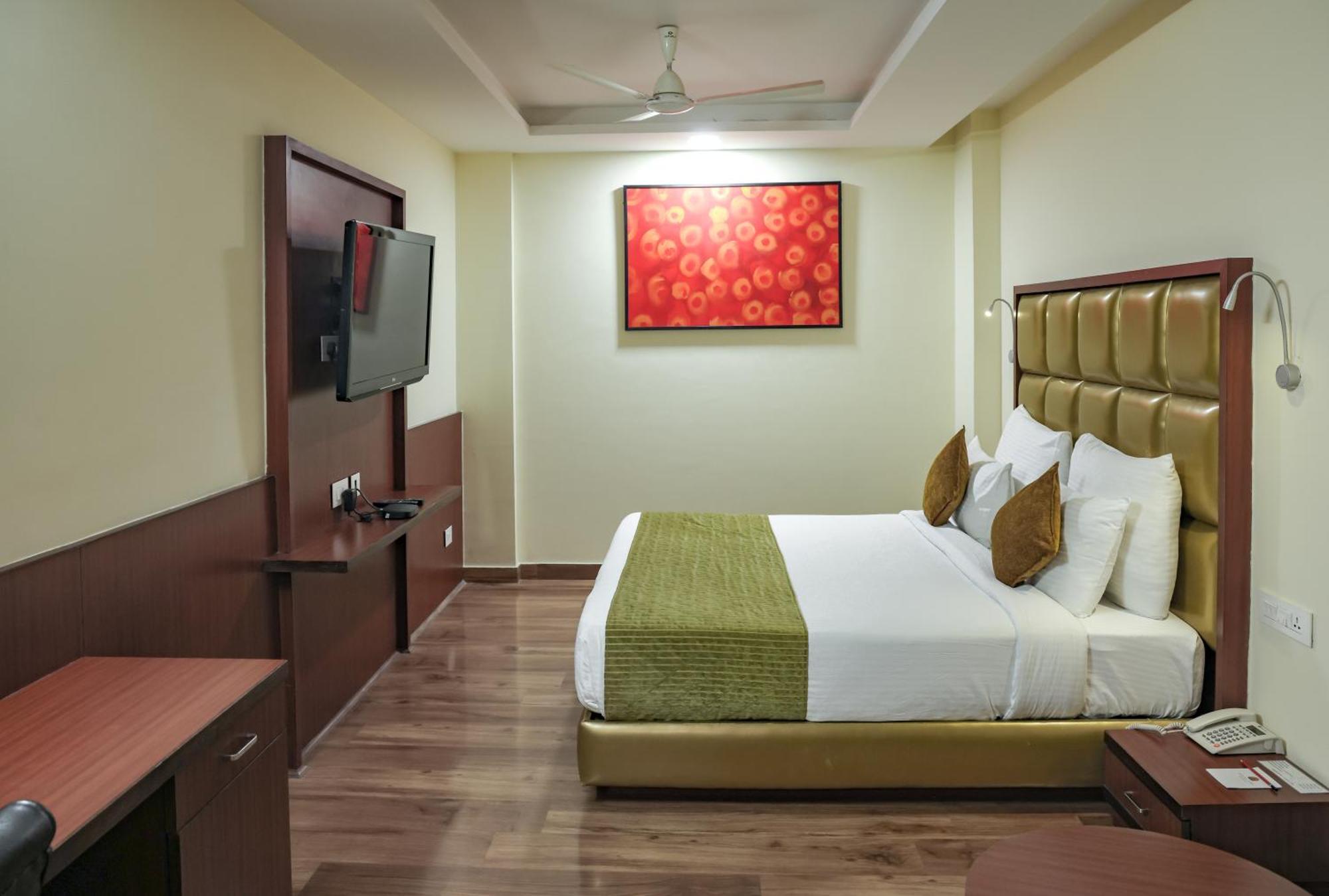Hotel Cama Mohali Buitenkant foto