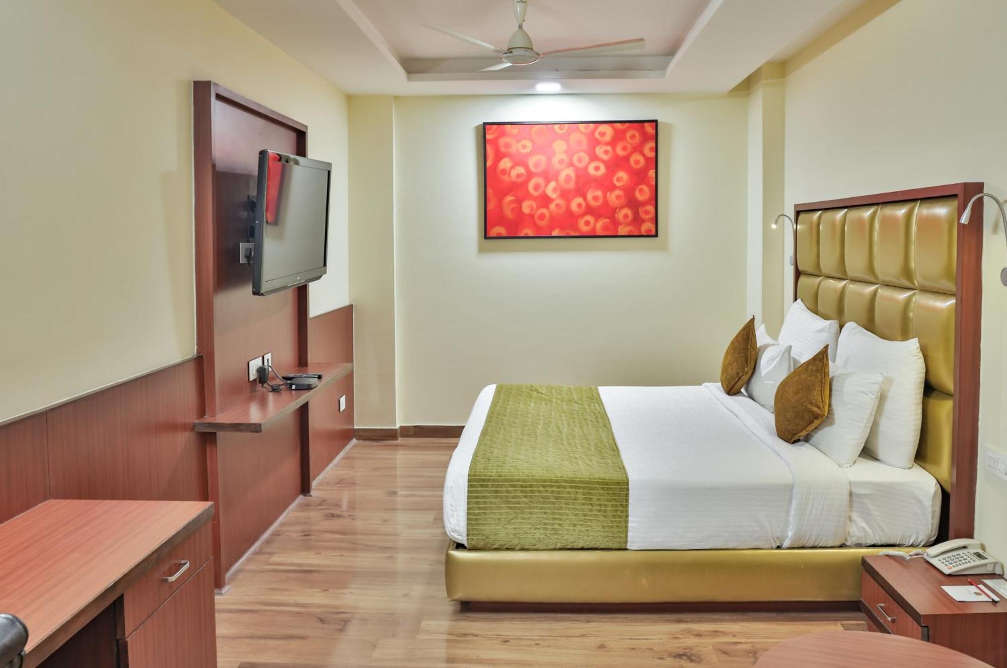 Hotel Cama Mohali Buitenkant foto