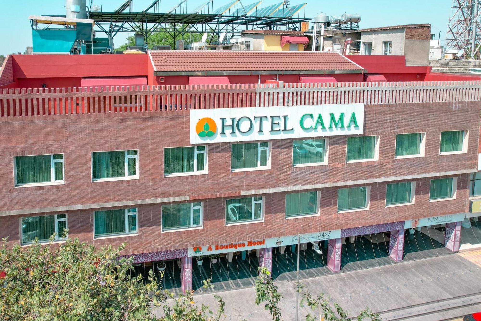 Hotel Cama Mohali Buitenkant foto