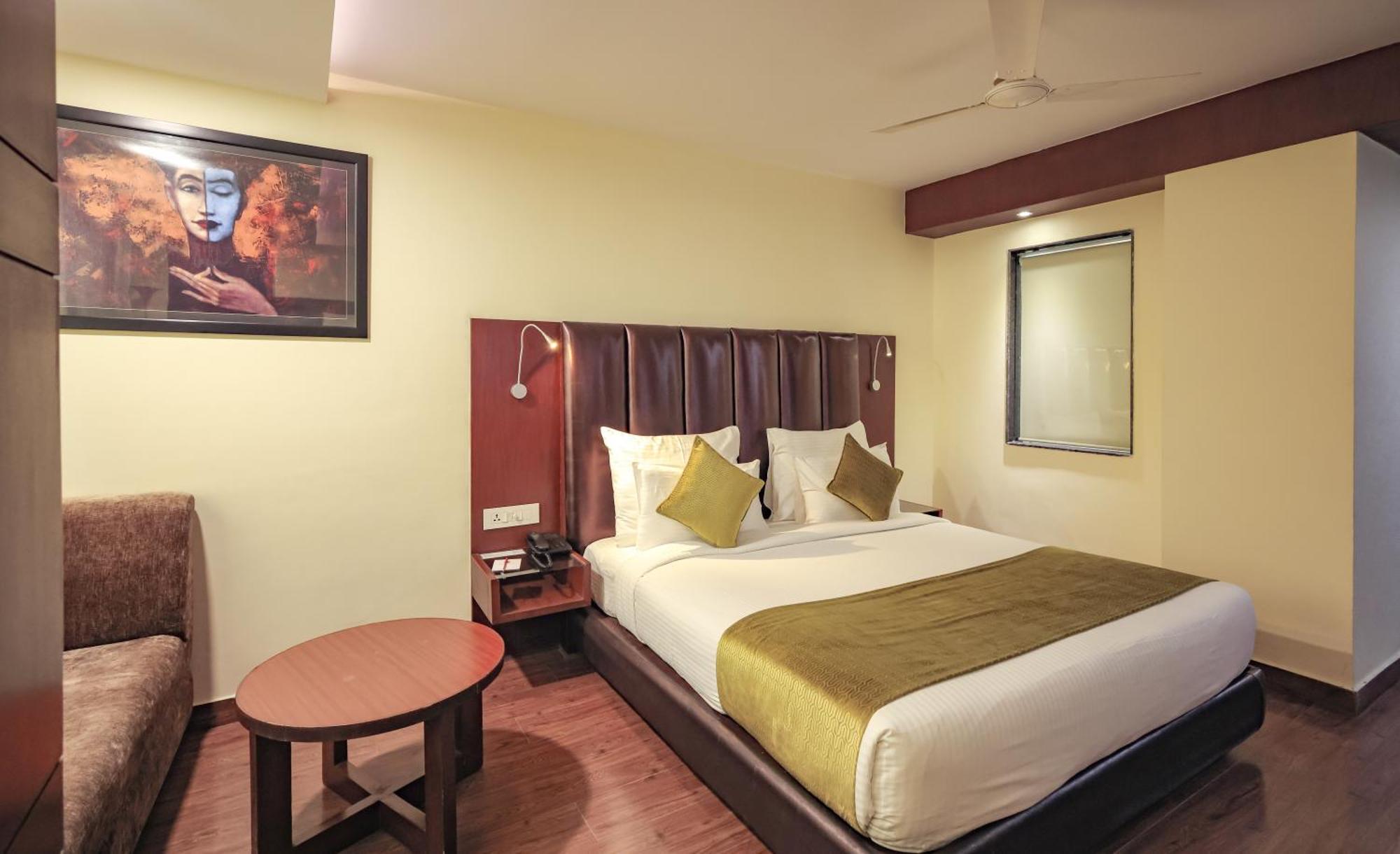 Hotel Cama Mohali Buitenkant foto