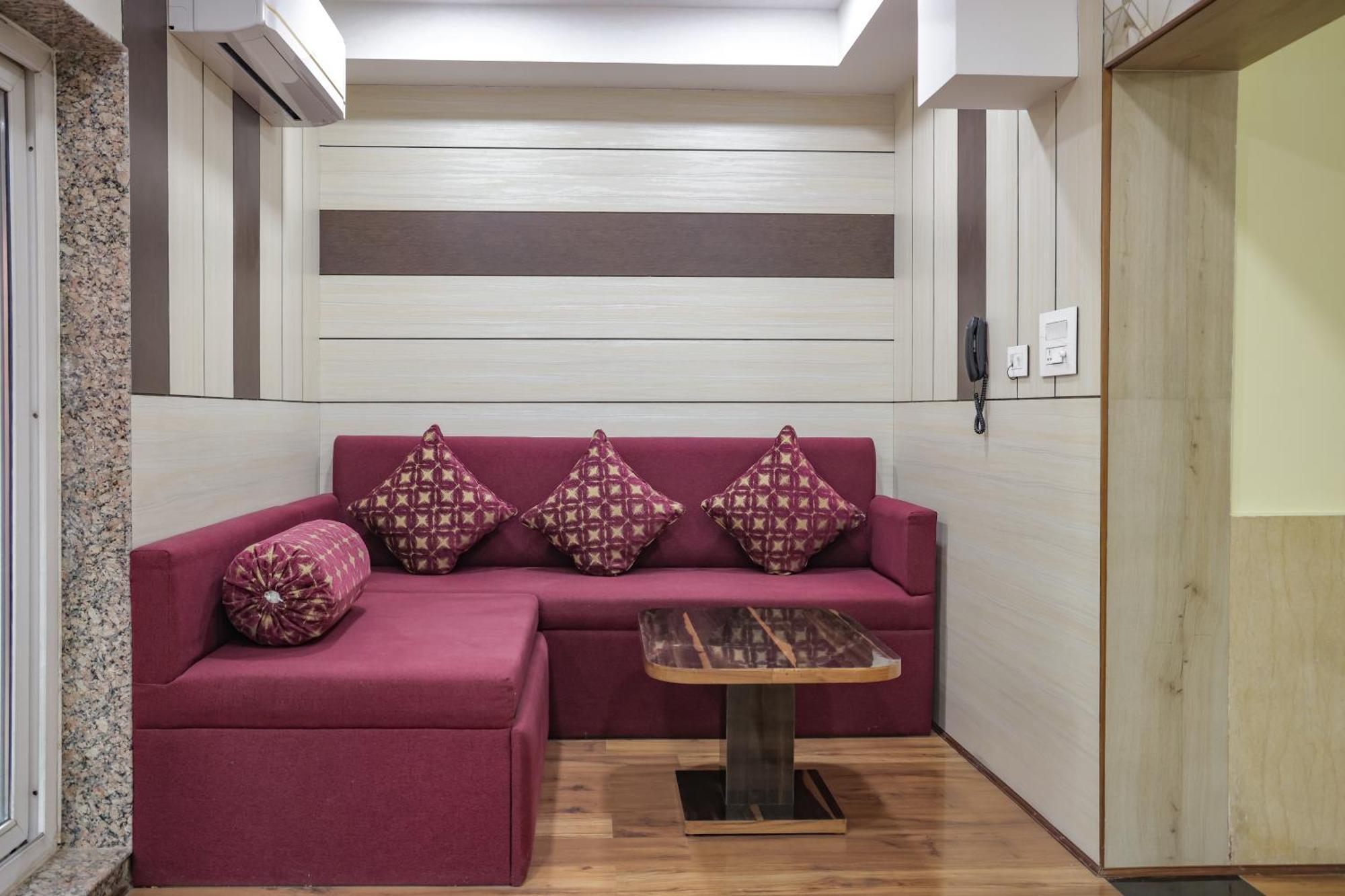 Hotel Cama Mohali Buitenkant foto
