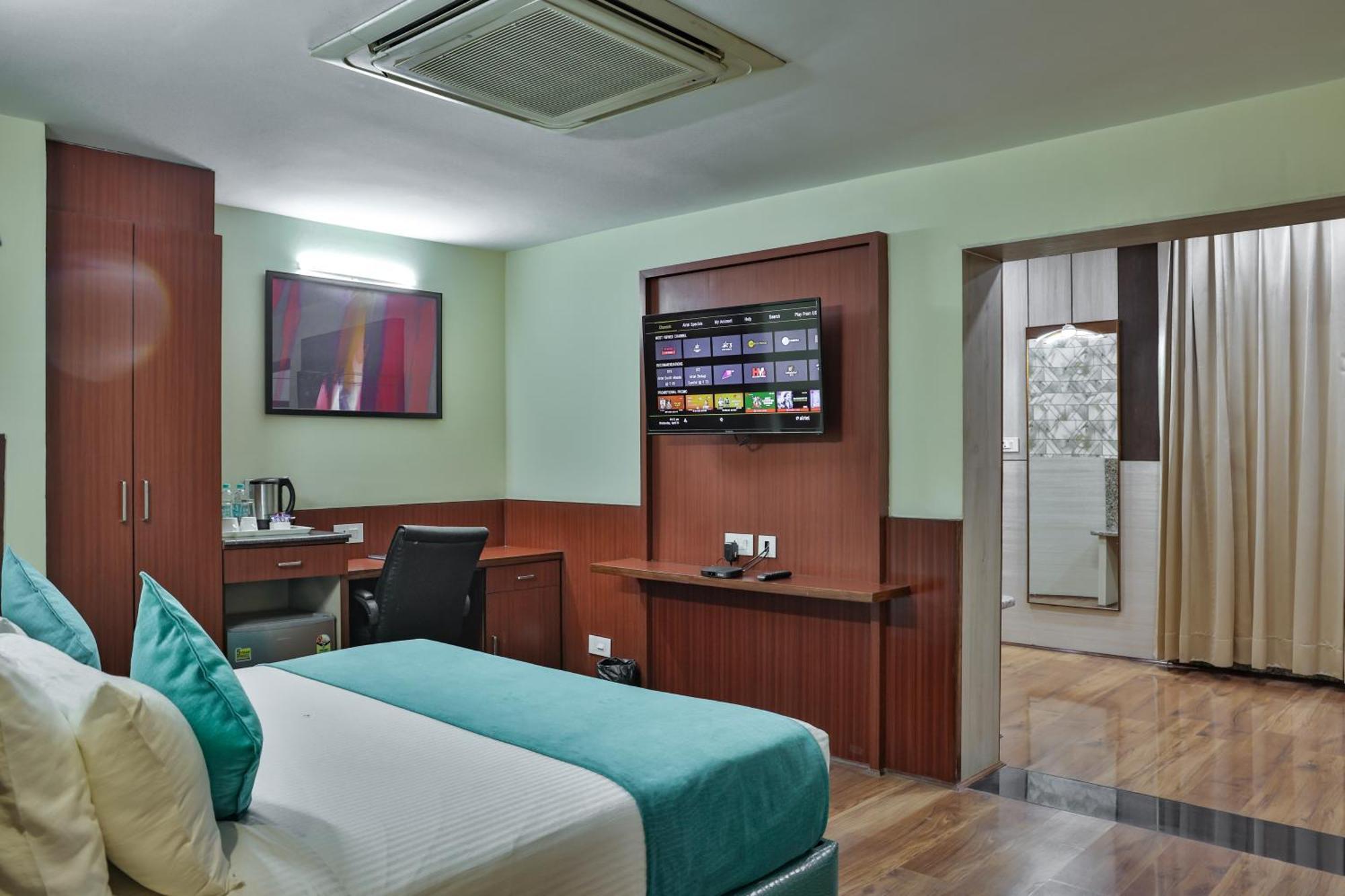 Hotel Cama Mohali Buitenkant foto