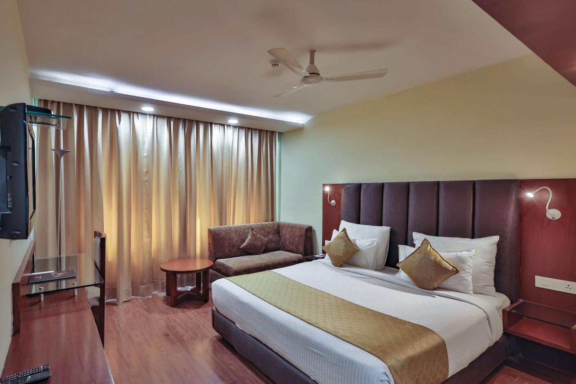 Hotel Cama Mohali Buitenkant foto