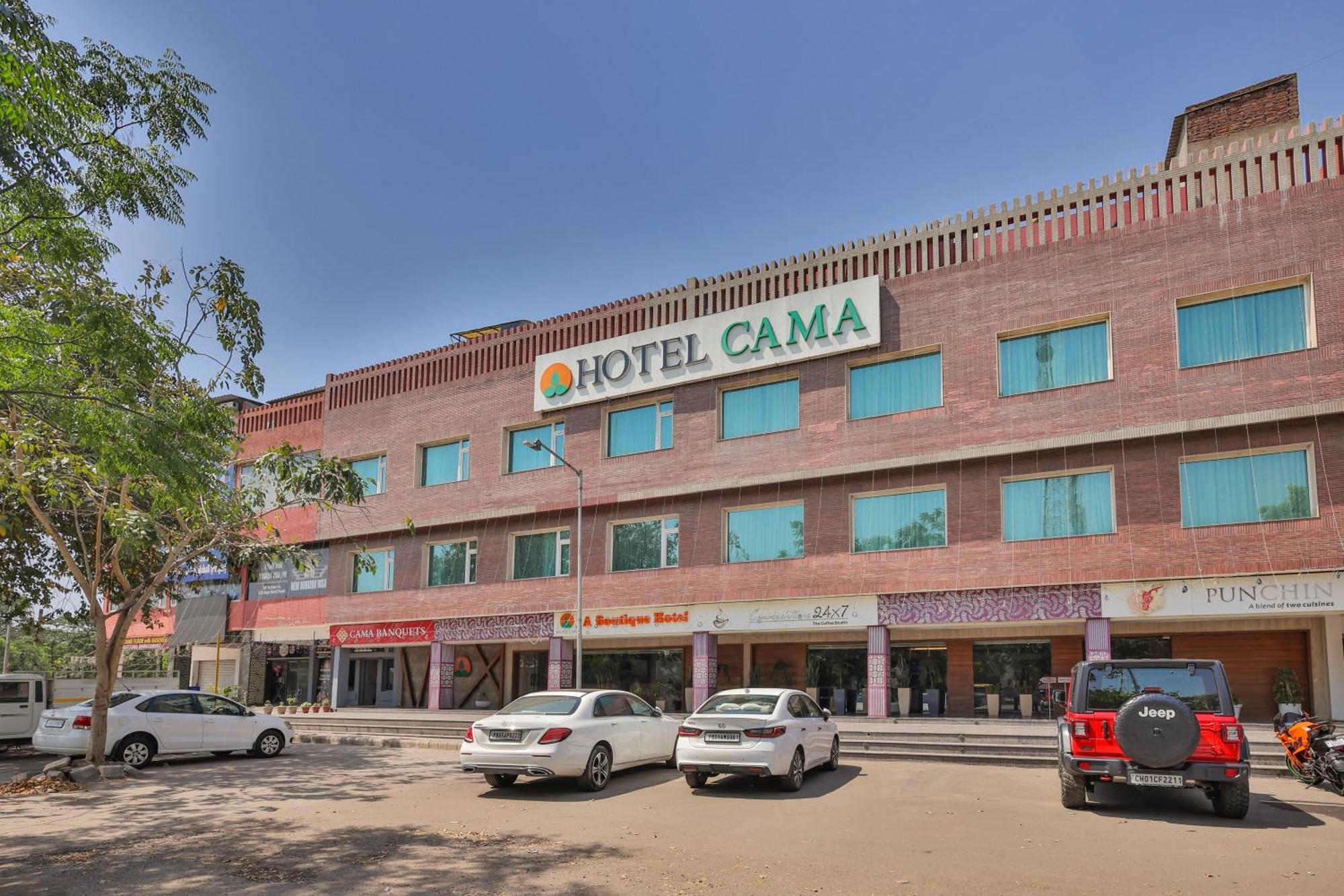 Hotel Cama Mohali Buitenkant foto